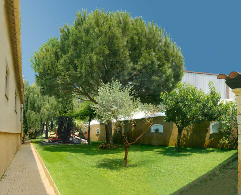 Dossier Vente Entrepôt / Local artisanal / Local industriel Provence-Alpes-Côte d'Azur